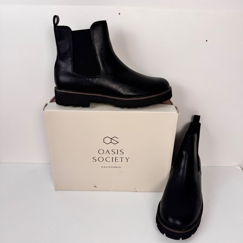 Oasis Society Chelsea Boots Women 10 Black SG011 Lug Sole Platform Ankle Boot